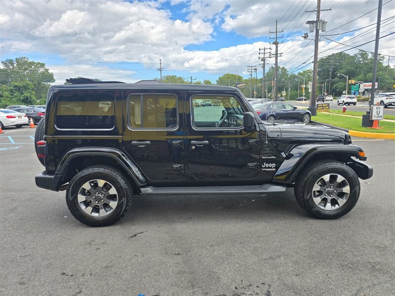 Used 2021 Jeep Wrangler Unlimited Sahara AWD/4WD image 25