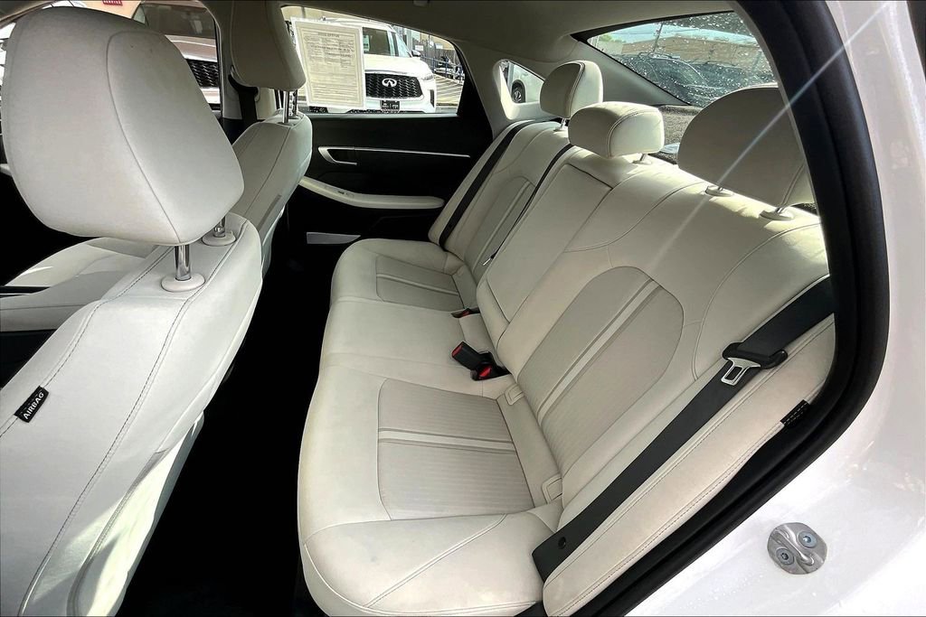 Used 2025 Hyundai Sonata SEL FWD image 35