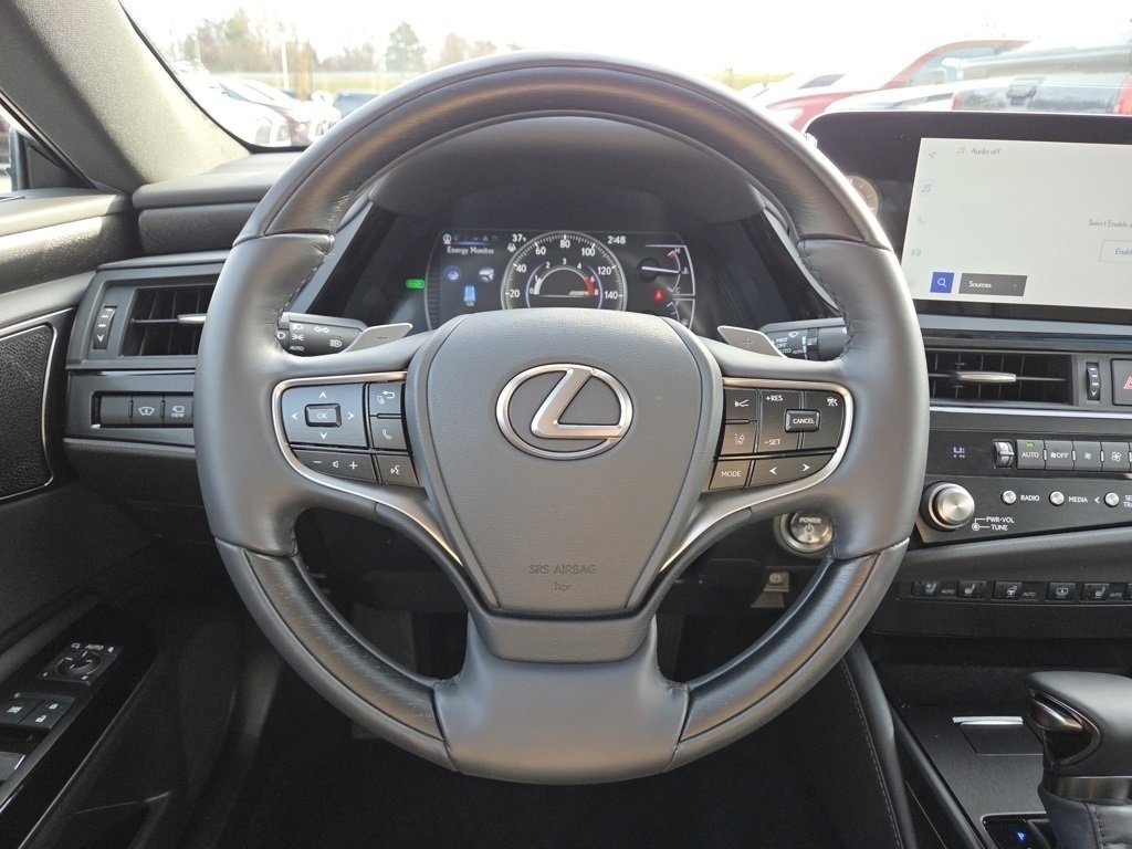 Certified 2024 Lexus ES 300h Ultra Luxury w/ Accessory Package (Z1) image 38
