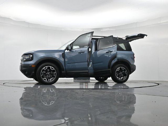 New 2026 Ford Bronco Sport Outer Banks w/ Outer Banks Tech Package+ AWD/4WD image 59