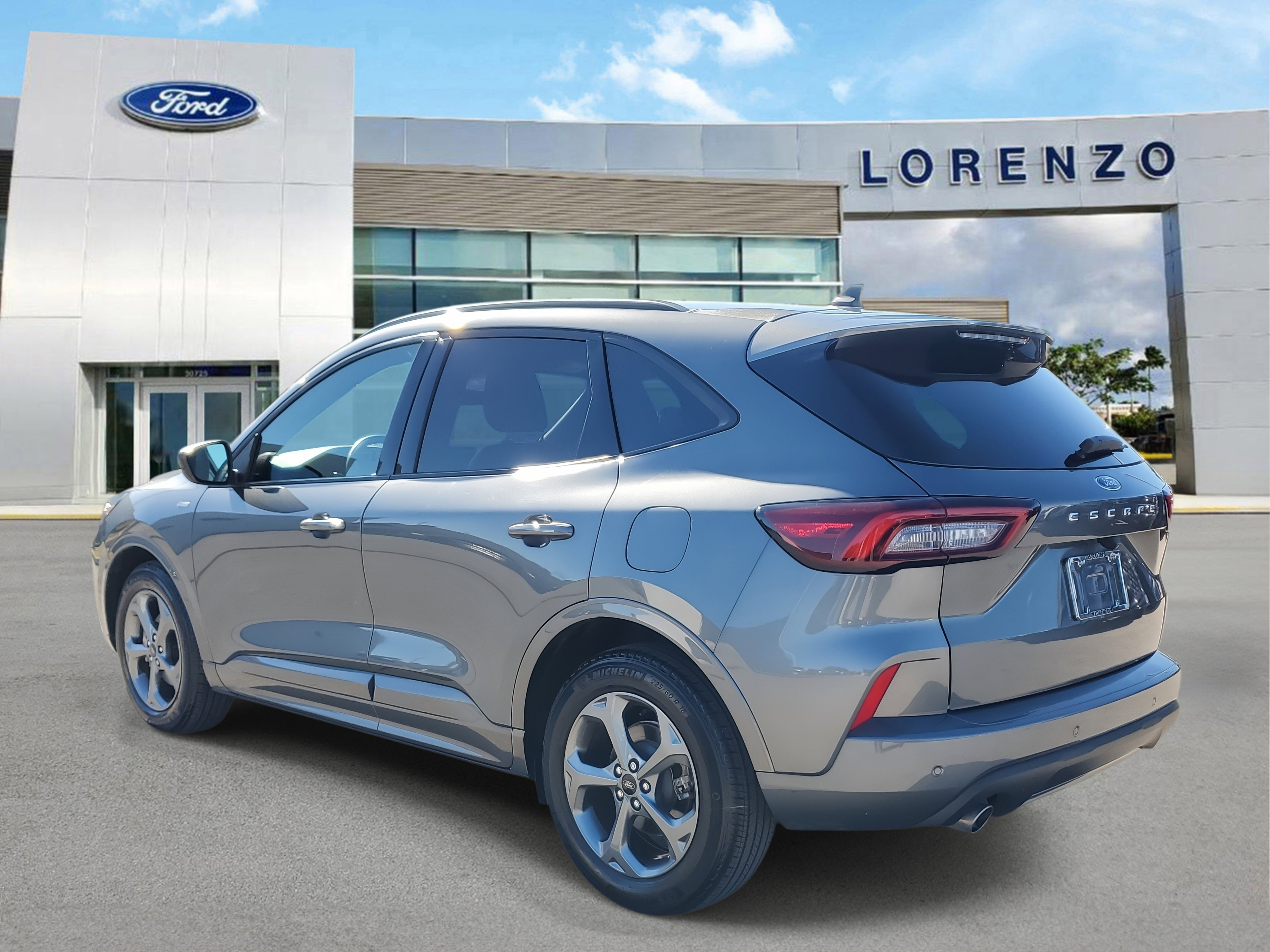 Used 2024 Ford Escape ST-Line w/ Tech Pack #1 image 7