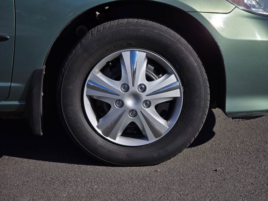 Used 2004 Honda Civic VP image 9