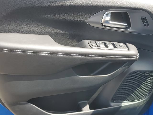 New 2027 Chrysler Pacifica Limited AWD/4WD image 16