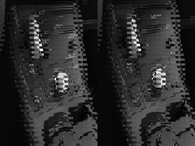 Used 2014 Lexus CT 200h image 11