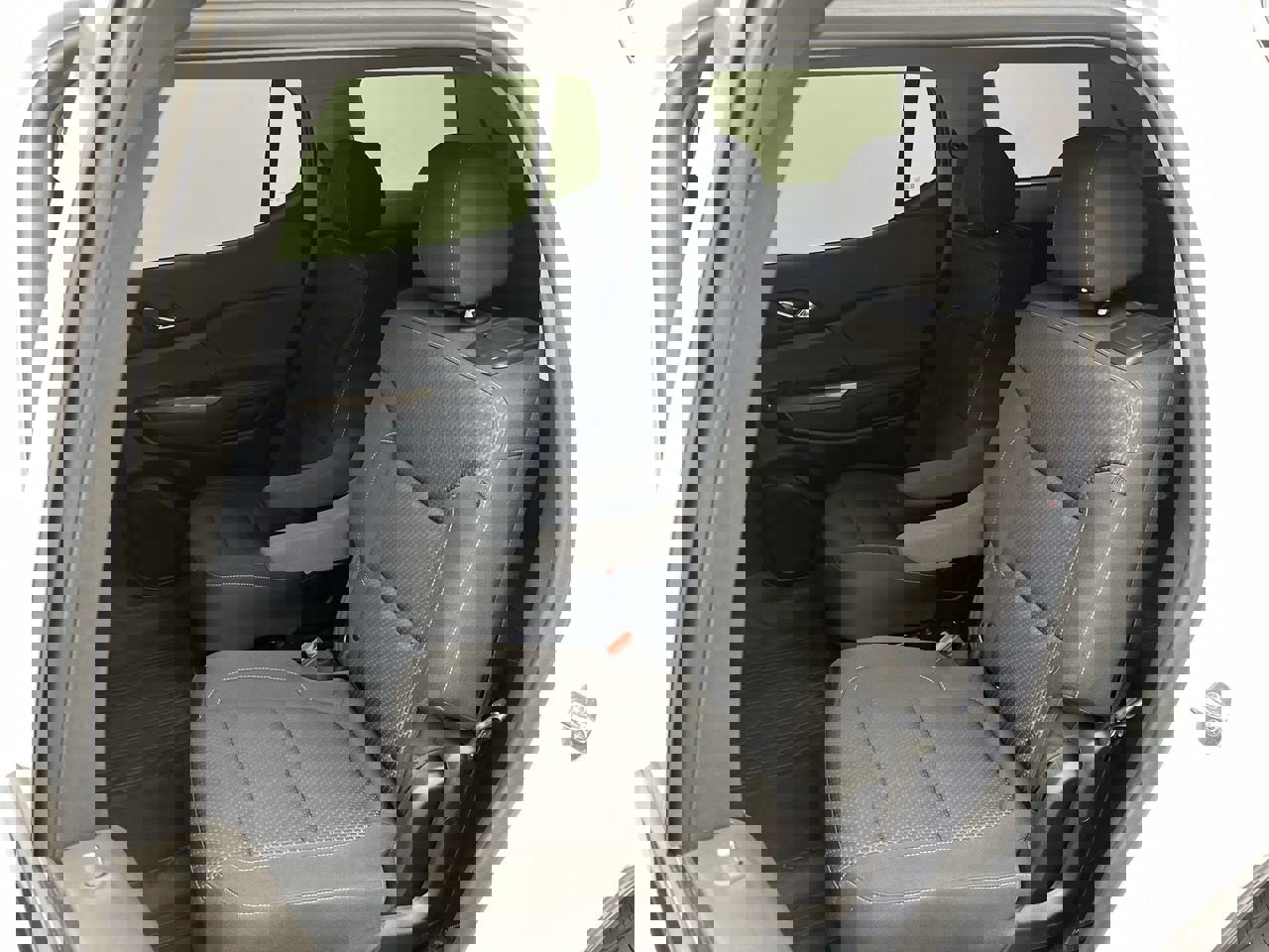 Certified 2023 GMC Acadia SLE w/ Driver Convenience Package image 11