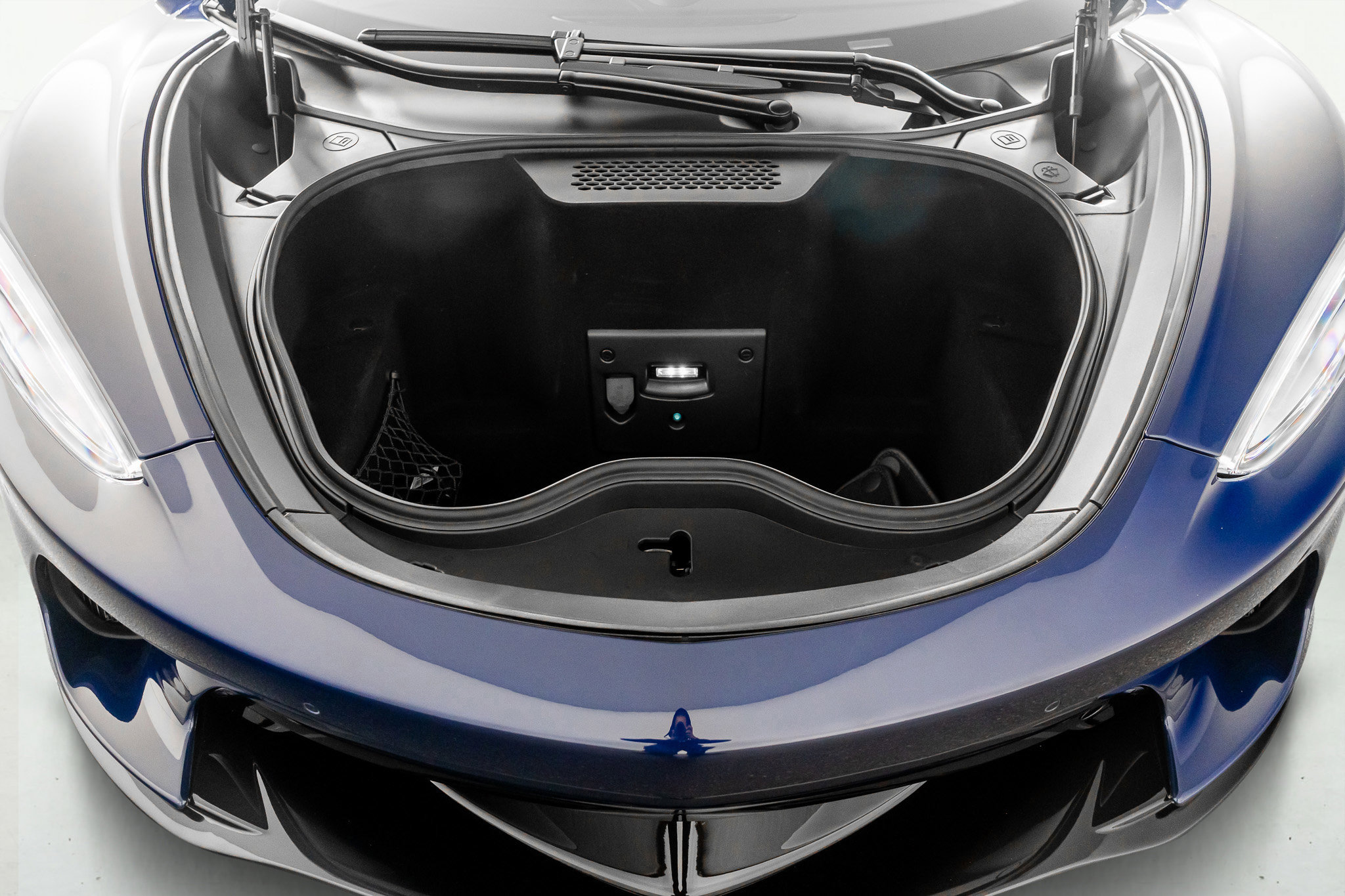 Used 2023 McLaren GT image 48