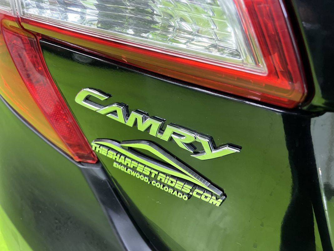 Used 2014 Toyota Camry SE FWD image 12