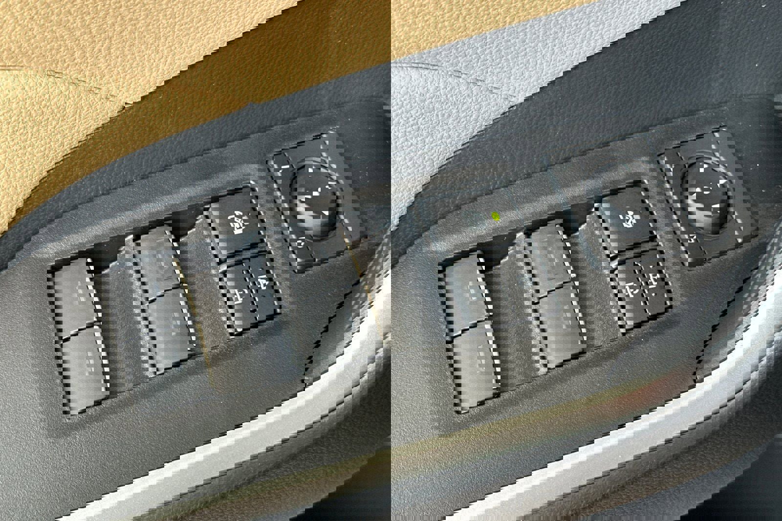 New 2025 Toyota RAV4 XLE image 13