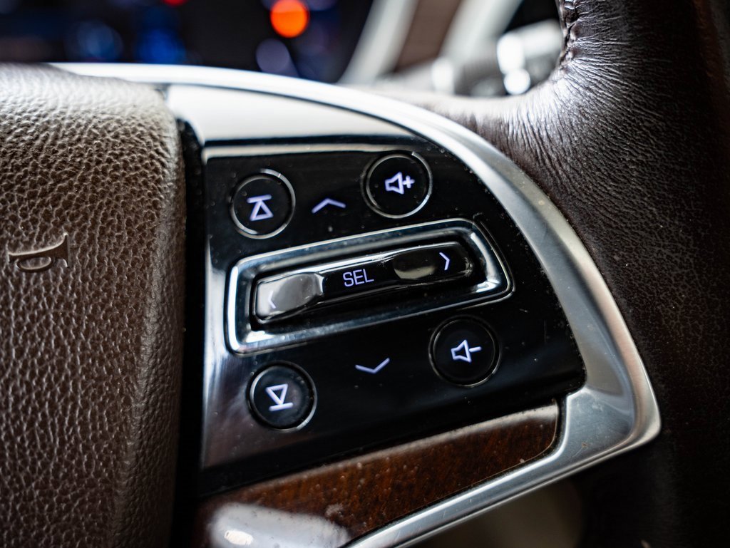 Used 2014 Cadillac SRX Performance w/ Driver Awareness Package image 27