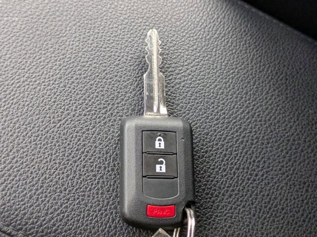 Used 2025 Mitsubishi Outlander Sport ES image 31