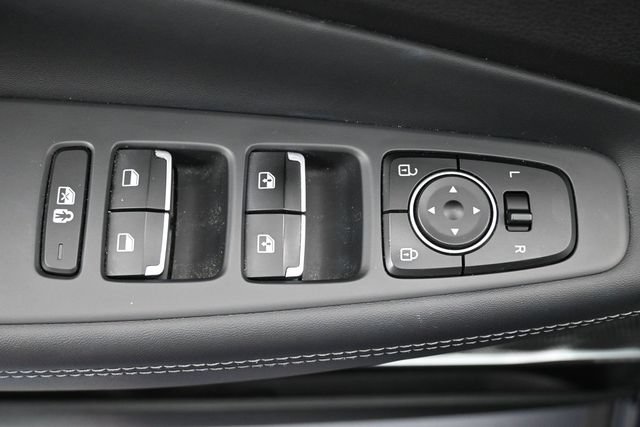 Used 2022 Hyundai Santa Fe SEL w/ Convenience + Premium Package FWD image 14