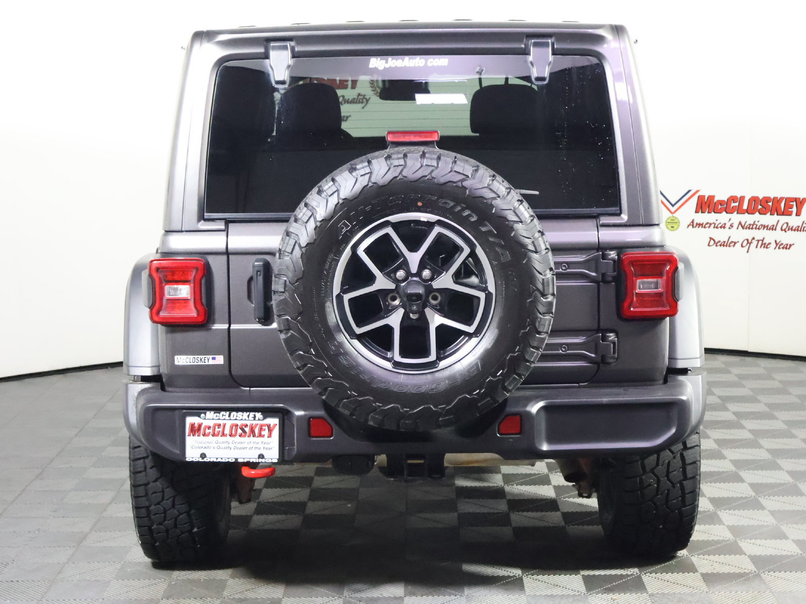 Used 2025 Jeep Wrangler Unlimited Rubicon AWD/4WD image 6