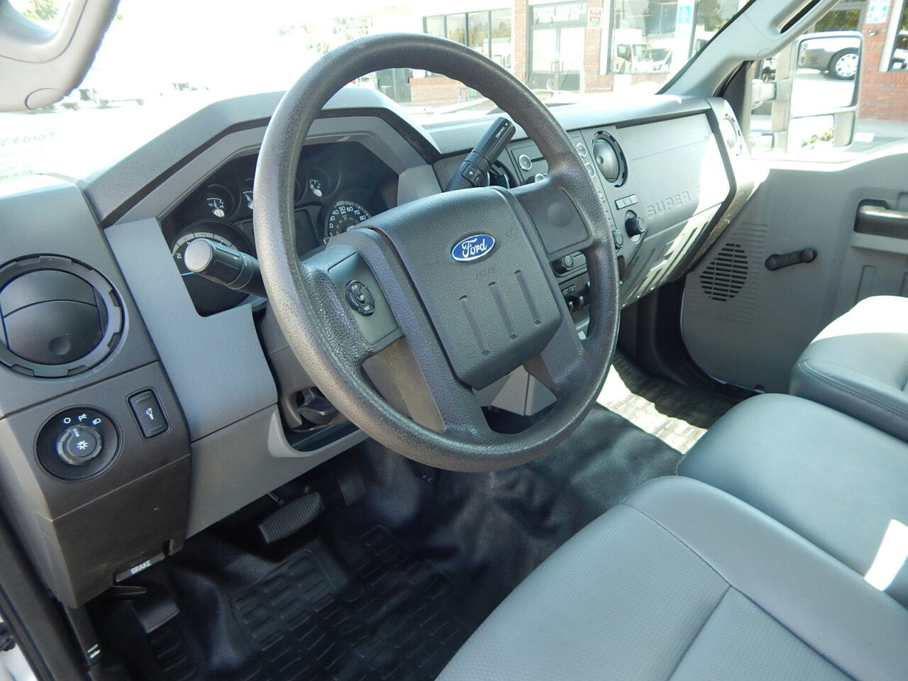 Used 2015 Ford F350 XL RWD image 19