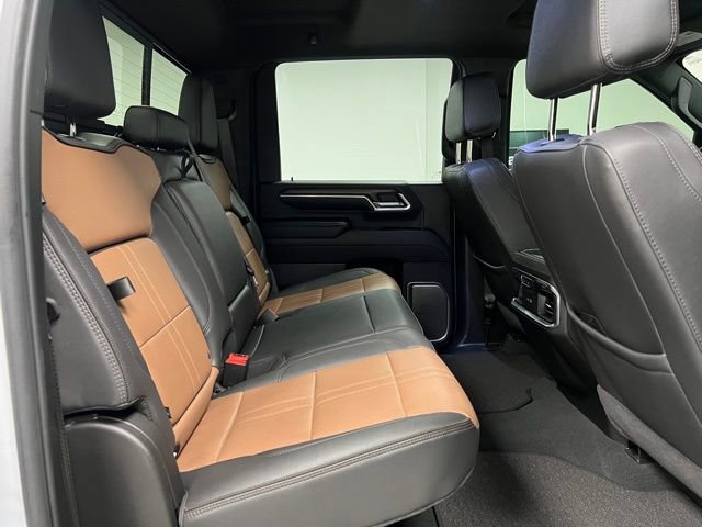 Used 2025 Chevrolet Silverado 3500 High Country w/ Technology Package image 48