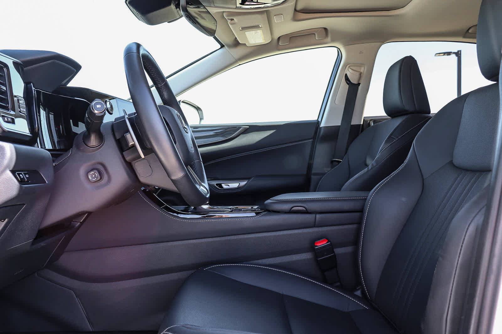 Certified 2025 Lexus NX 250 FWD w/ Premium Package image 18