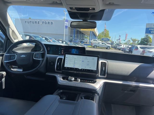 Used 2025 Ford Expedition Max Active image 10