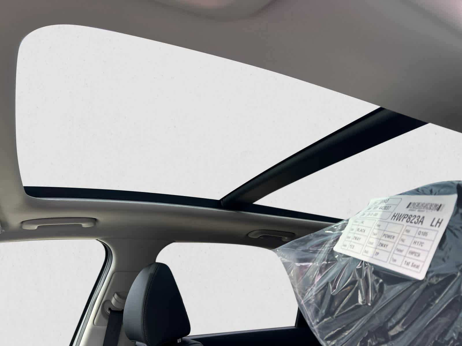 New 2026 Kia Sorento S FWD image 19