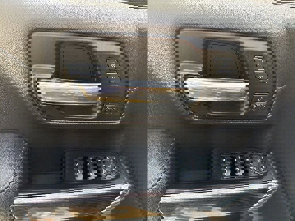 Used 2019 Chevrolet Silverado 1500 LTZ w/ LTZ Plus Package image 12