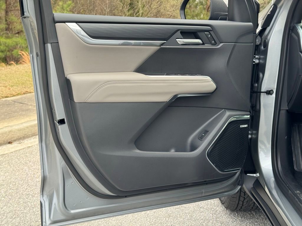 New 2026 GMC Acadia Elevation w/ Elevation Premium Package image 17