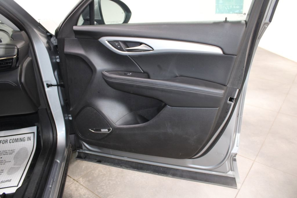 Used 2024 Buick Envision Avenir image 33