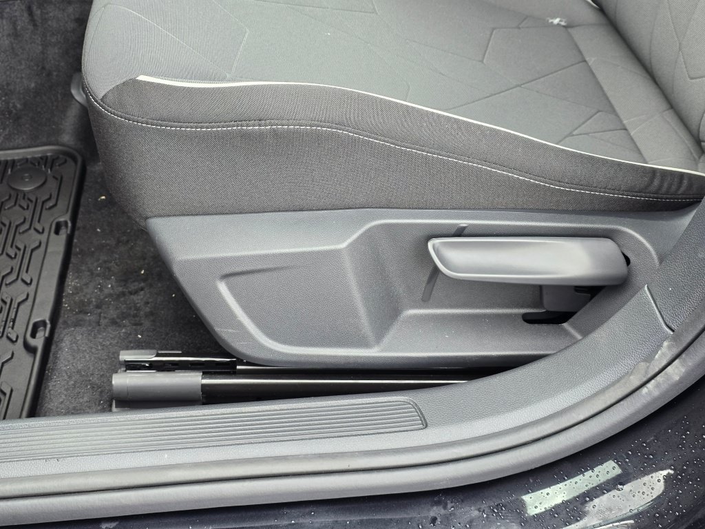 New 2026 Volkswagen Jetta Sport FWD image 19