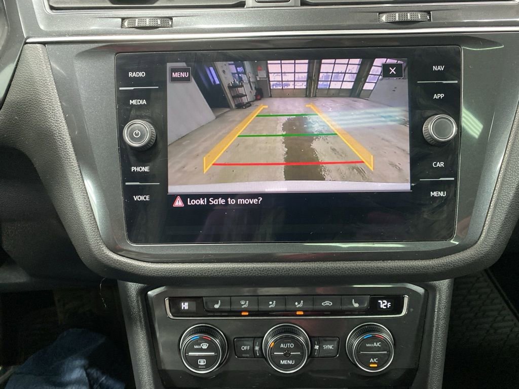 Used 2018 Volkswagen Tiguan SEL w/ 3rd Row Seat Package image 7