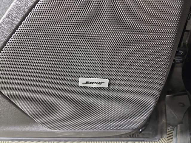 Used 2022 Cadillac XT6 Premium Luxury image 28