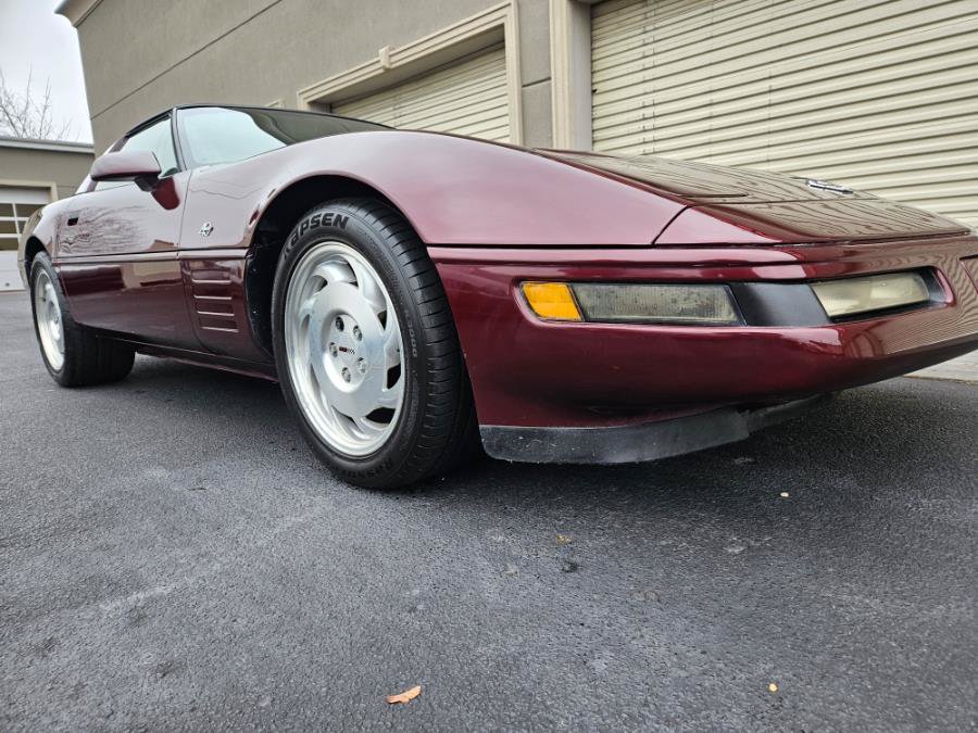 Used 1993 Chevrolet Corvette Coupe RWD image 21