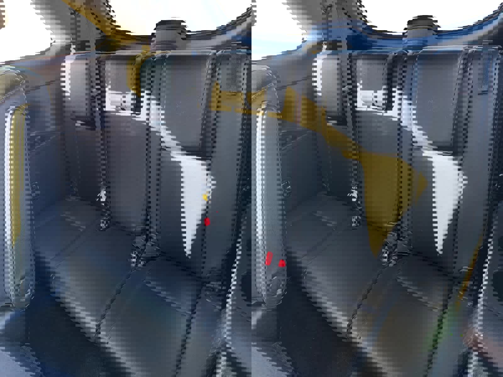 Used 2019 Toyota Highlander XLE image 17