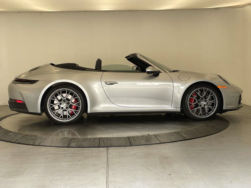 Used 2026 Porsche 911 Carrera 4S AWD/4WD image 8
