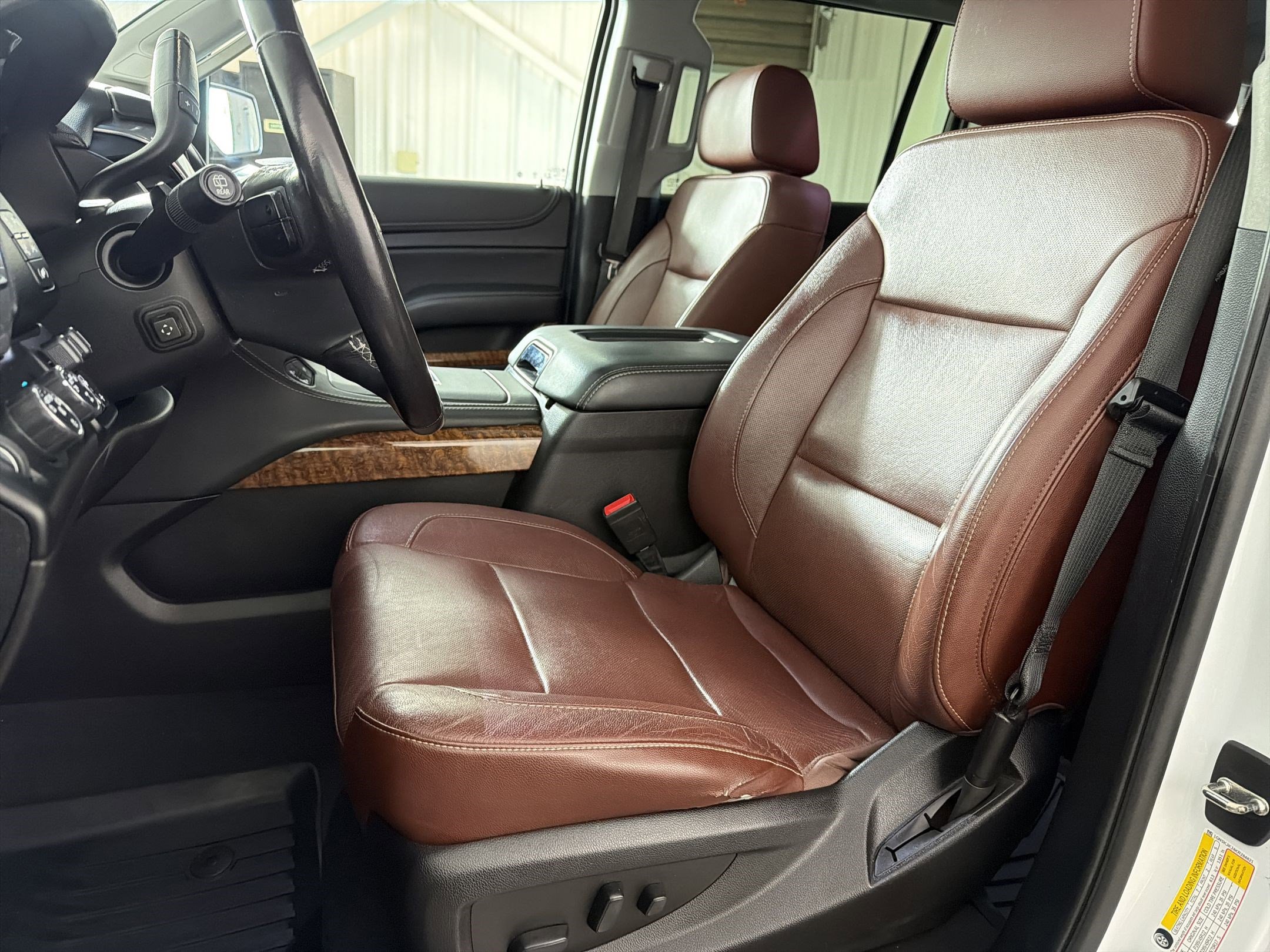 Used 2019 Chevrolet Suburban Premier w/ Premier Plus Edition AWD/4WD image 5