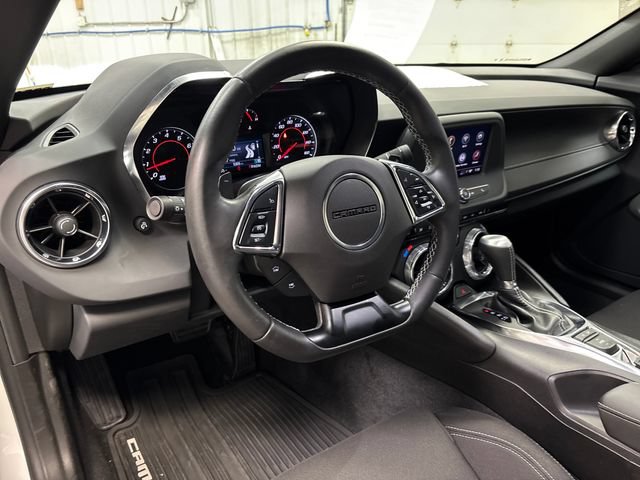 Used 2023 Chevrolet Camaro LT RWD image 15