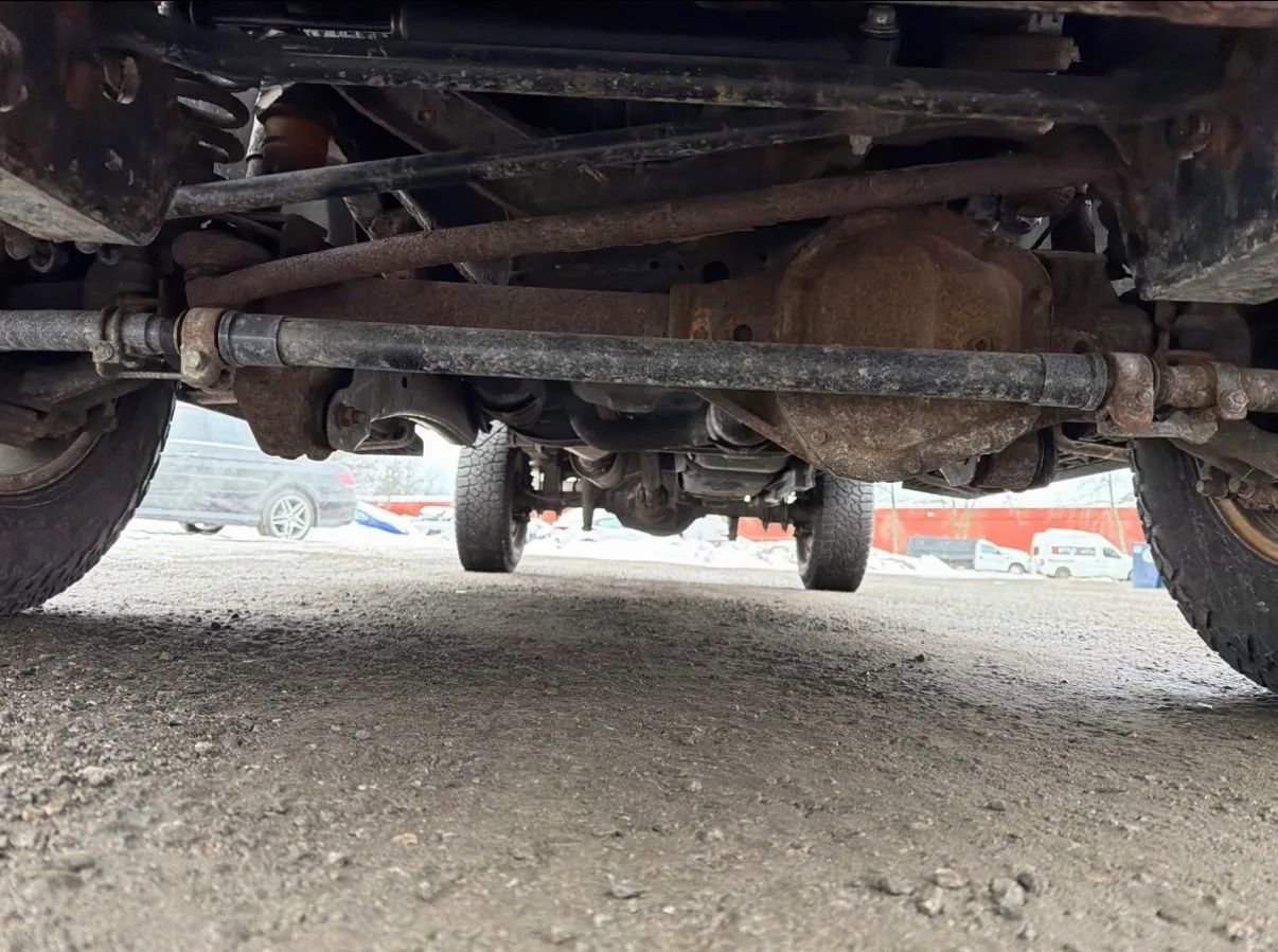 Used 2014 Ford F250 XLT w/ Snow Plow Prep Package image 40