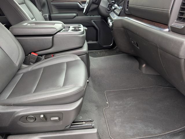 Used 2025 GMC Sierra 1500 SLT image 26