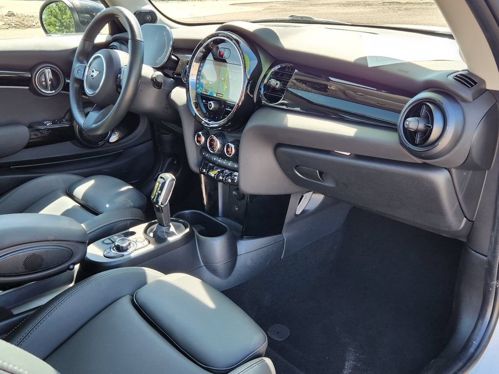 Used 2024 MINI Cooper SE FWD image 14