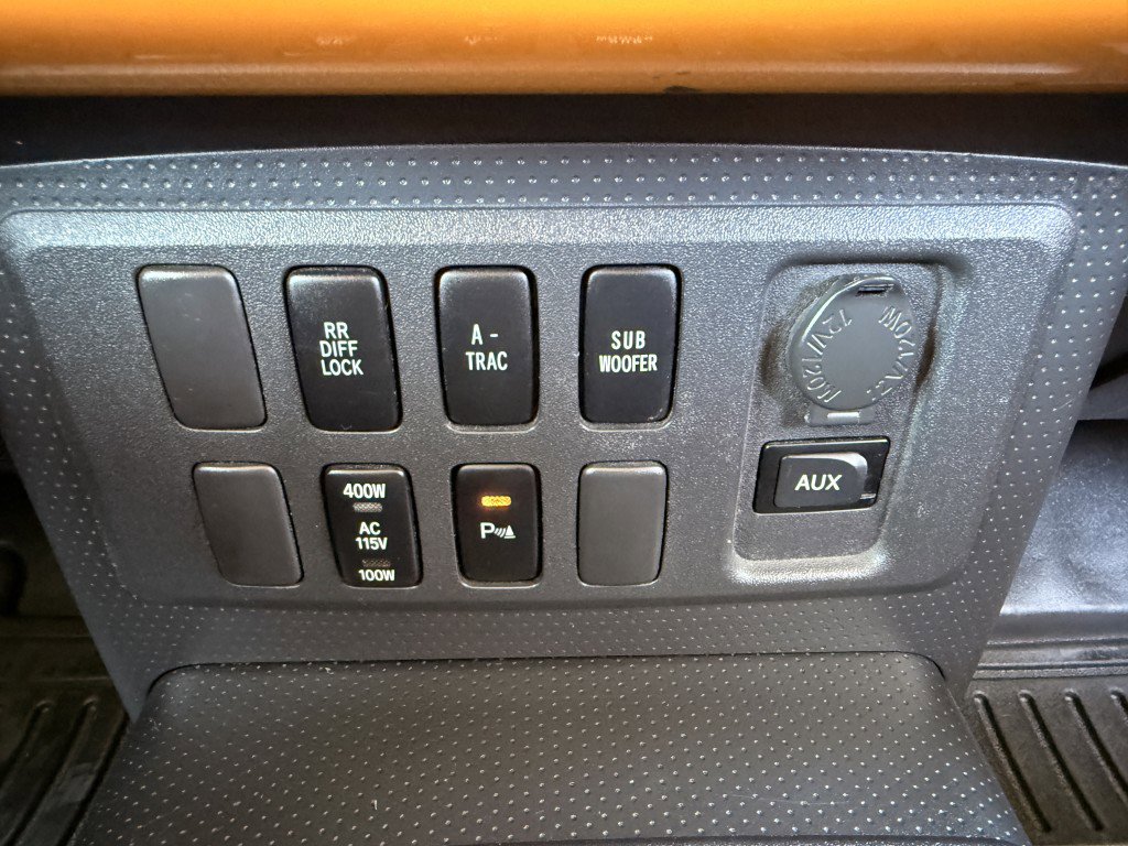 Used 2007 Toyota FJ Cruiser 4WD image 27
