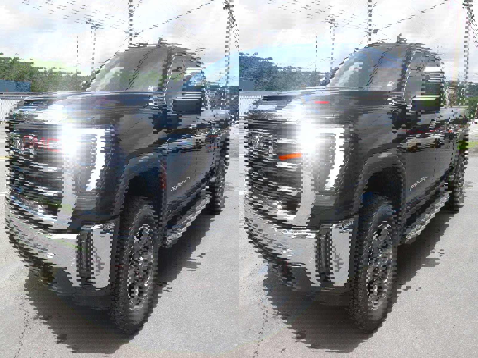 New 2025 GMC Sierra 2500 SLT w/ SLT Premium Package image 35