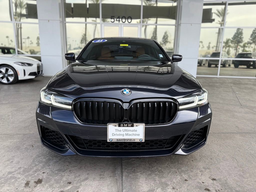Used 2023 BMW 540i w/ M Sport Package image 2