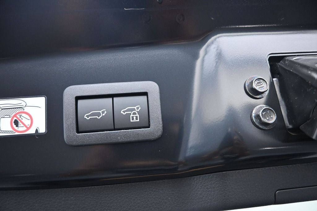 New 2026 Toyota Prius Plug-In Hybrid w/ Limited Premium Package FWD image 18