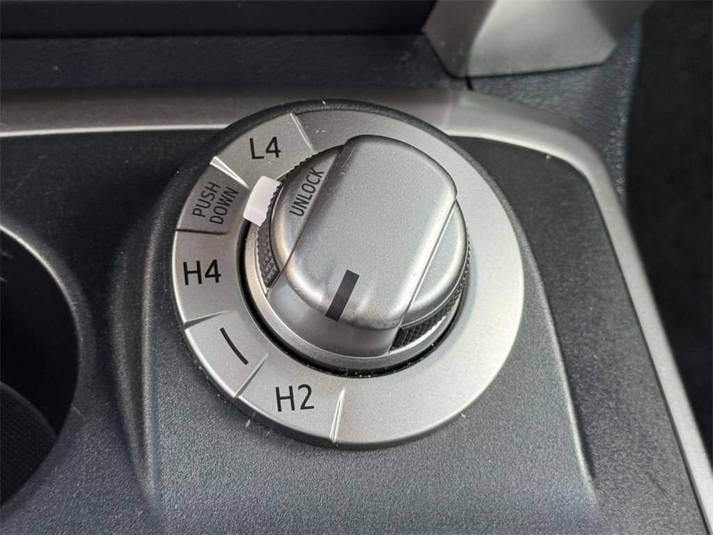 Used 2024 Toyota 4Runner SR5 Premium image 8