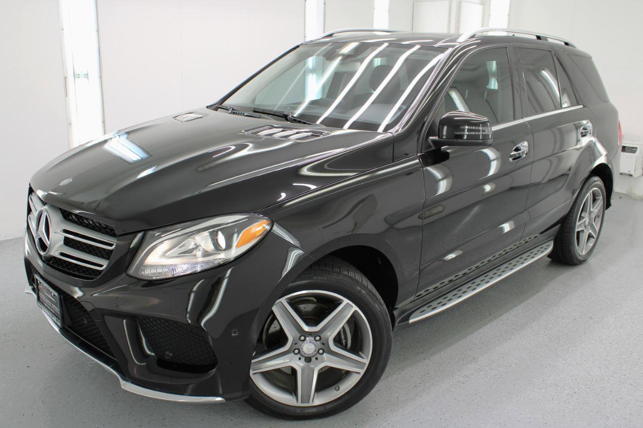 Used 2017 Mercedes-Benz GLE 400 4MATIC image 2
