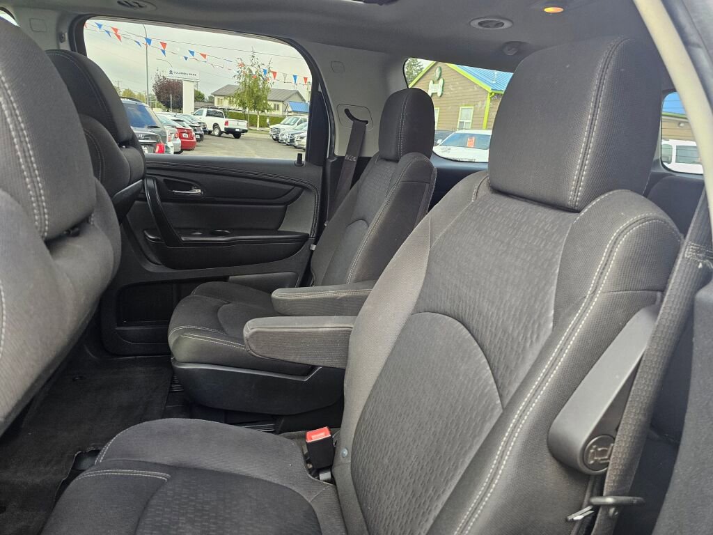 Used 2016 GMC Acadia SLE image 22