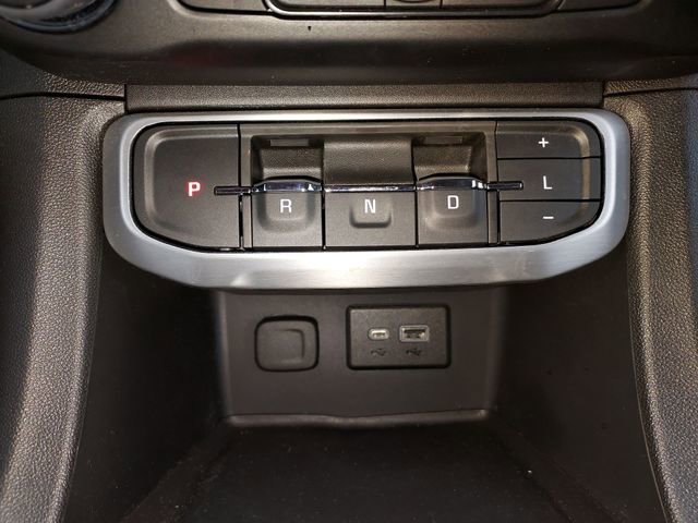 Certified 2023 GMC Acadia SLE w/ Driver Convenience Package image 23