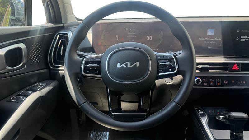 Used 2025 Kia Sorento S w/ Panoramic Sunroof Package AWD/4WD image 13