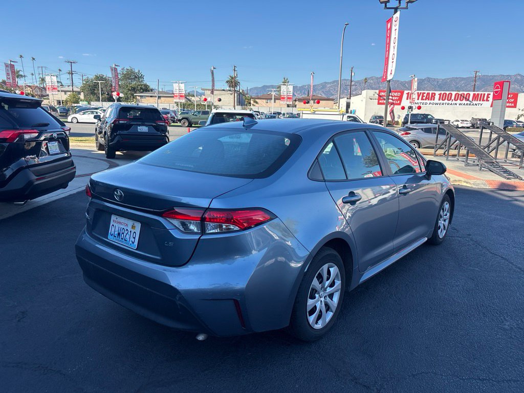 Used 2024 Toyota Corolla LE FWD image 4