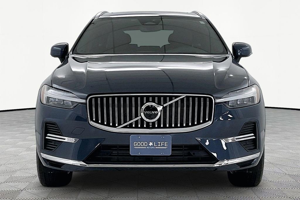 Used 2022 Volvo XC60 T8 Inscription Expression image 2