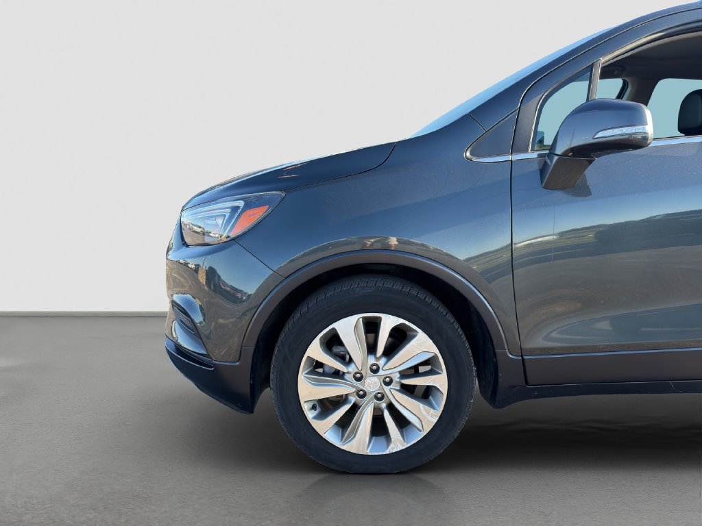 Used 2018 Buick Encore Preferred FWD image 32