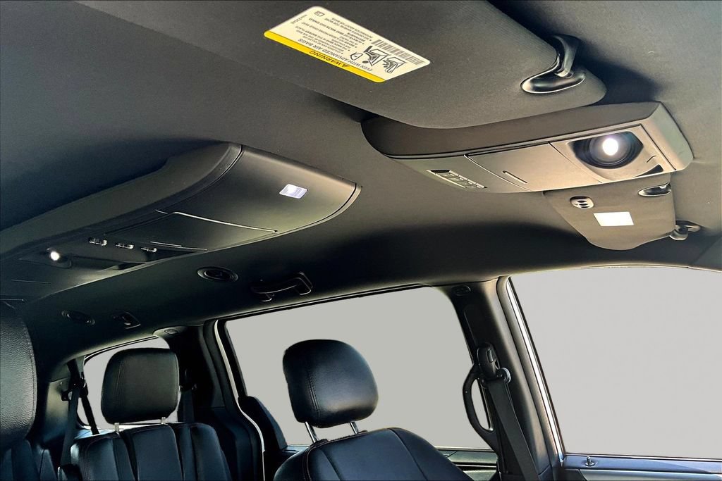 Used 2019 Dodge Grand Caravan GT FWD image 30