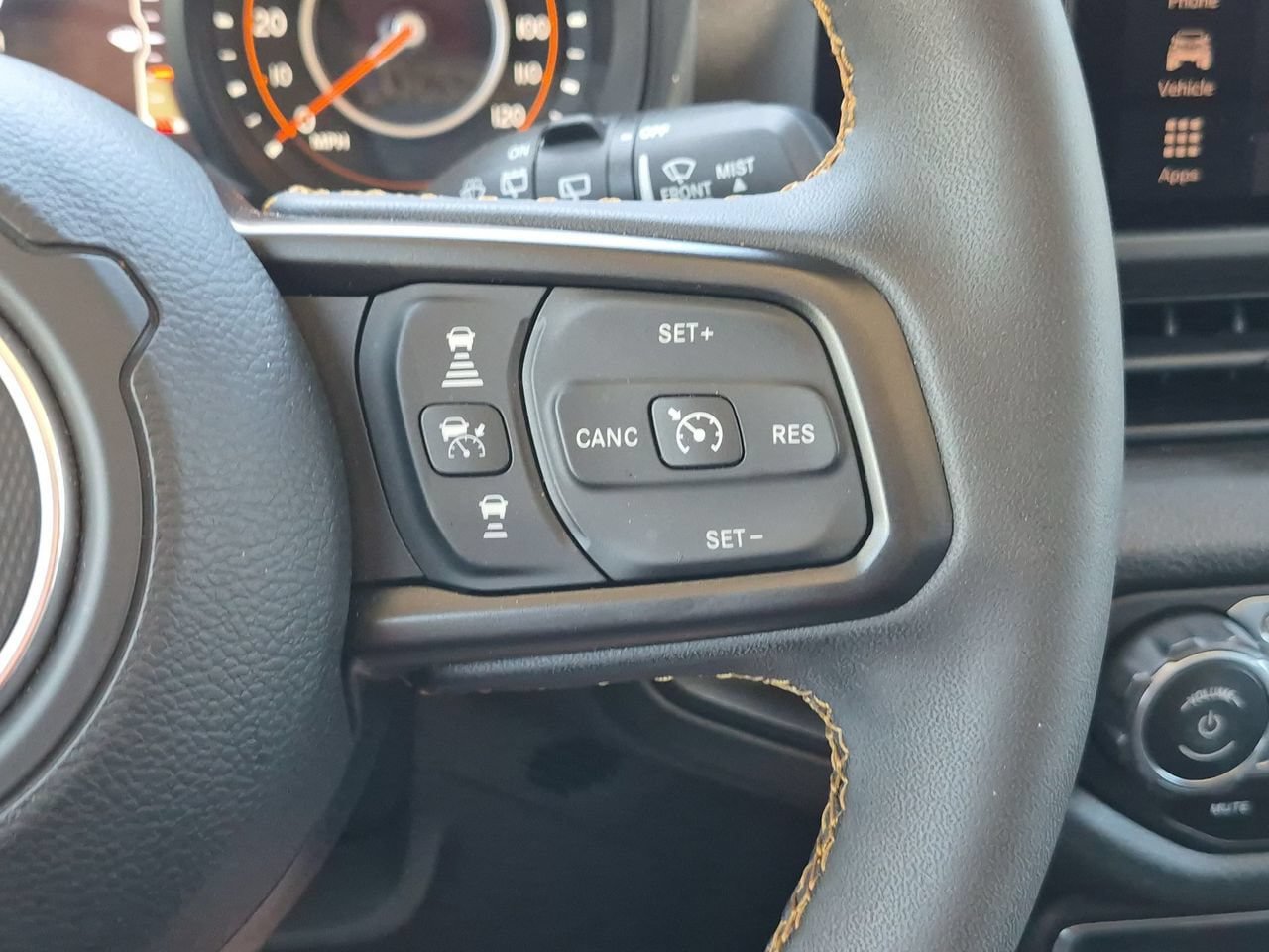 Used 2024 Jeep Wrangler Unlimited Sport AWD/4WD image 12