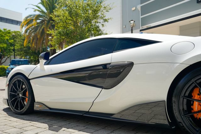 Used 2019 McLaren 600LT RWD image 18